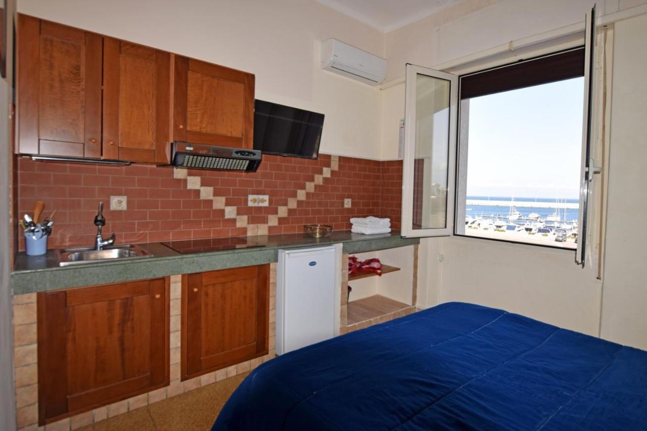 Les Suites Corso Roma غالّيبولي المظهر الخارجي الصورة